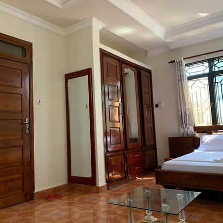 Coast View Resort Kigoma Kültér fotó