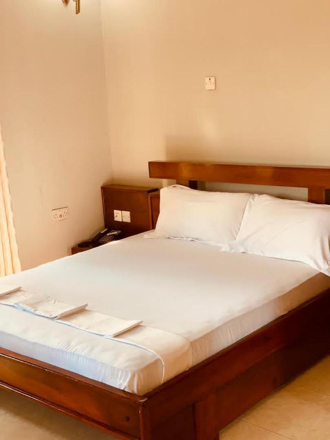 Coast View Resort Kigoma Kültér fotó